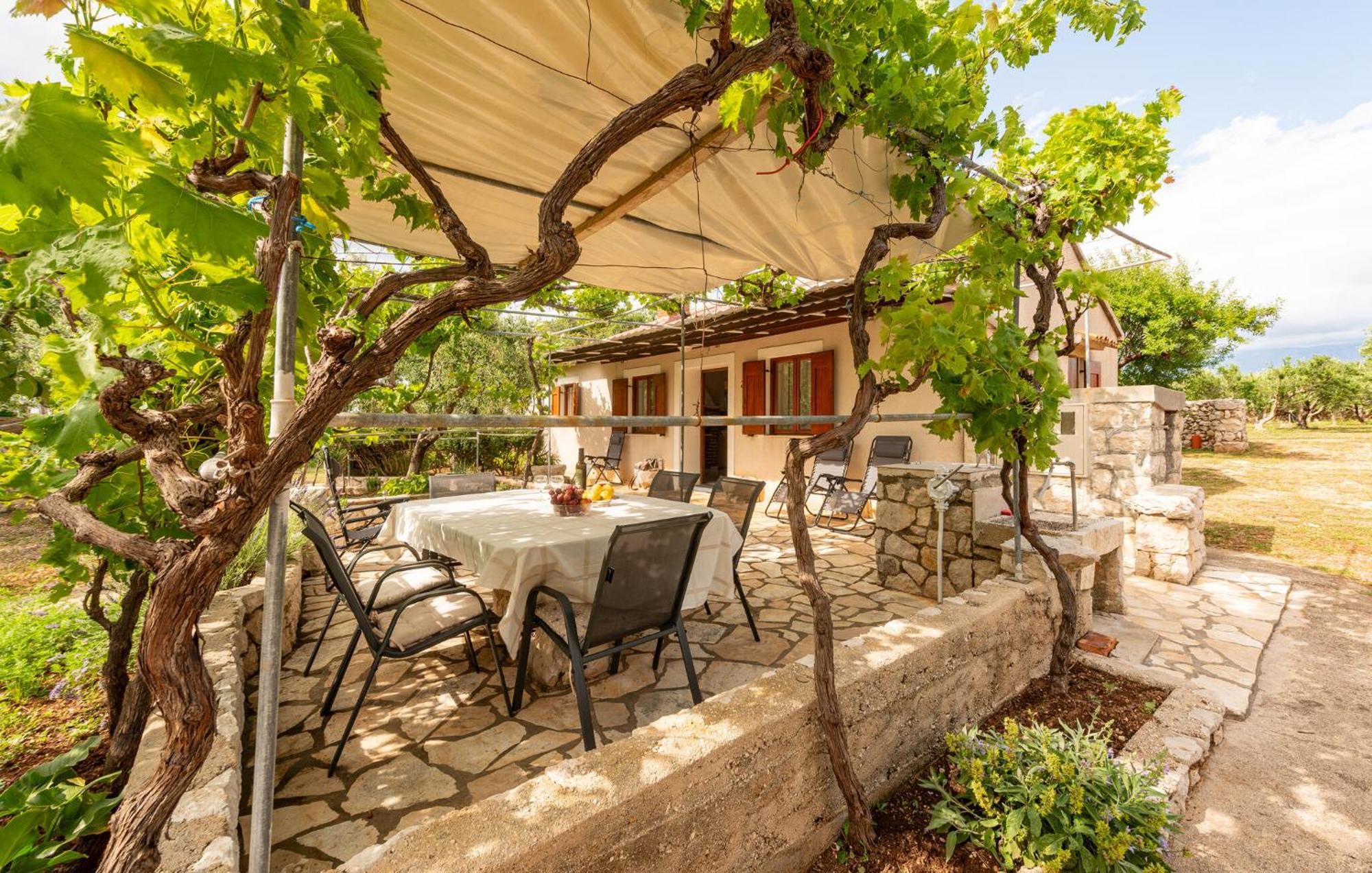 Beautiful Home In Novalja With Wifi מראה חיצוני תמונה